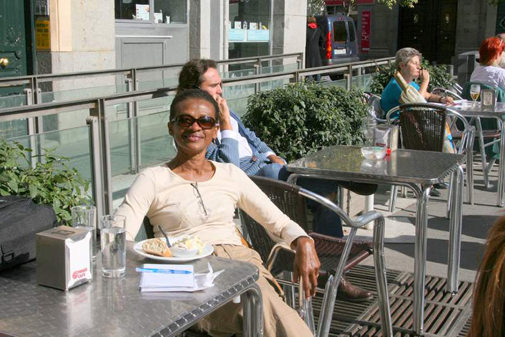 Mazell Purnell enjoying an outdoor cafe in Madrid