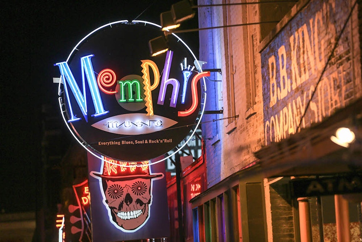 Beale Street neon, Memphis Shops & Galleries