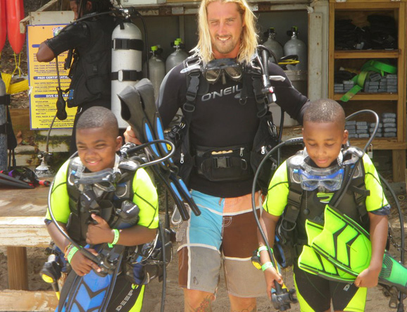 Boys with the their PADI Instructor