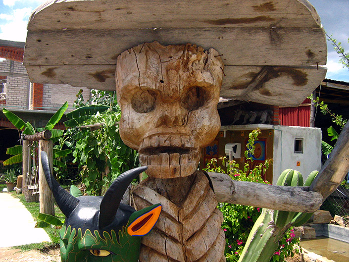Zeny Fuentes wood carving, Oaxaca, Festivals
