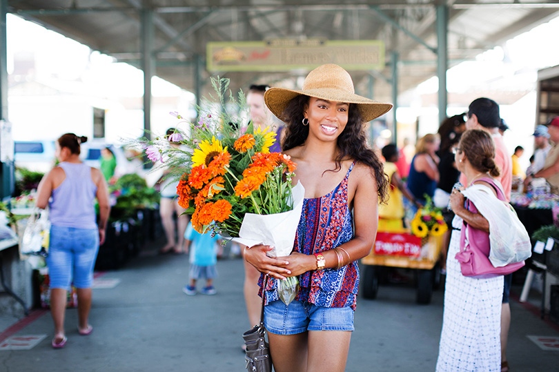 A solo visit for fresh flowers at Kansas City Market