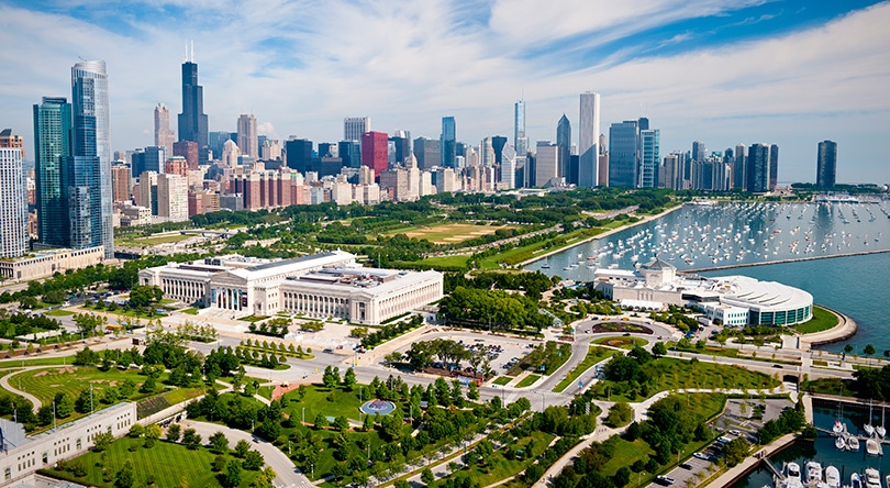 Museum Campus, Grant Park and Chicago skyline