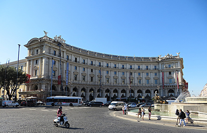 Piazza della Repubblica, Rome Hotels