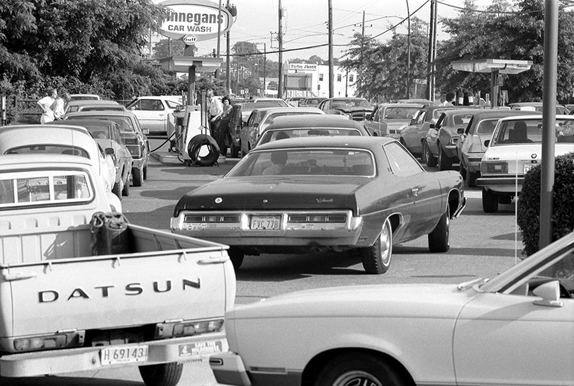 Gas station line in Maryland, June 1979